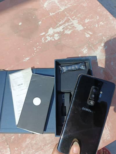 Samsung S9 Plus (Midnight Color).