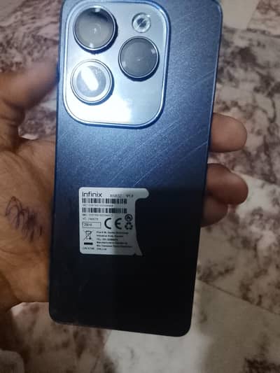  Infinix Hot 30 (8+5GB RAM / 256GB ROM) - Complete Box