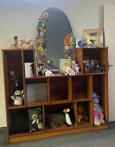 Spacious Wooden Rack