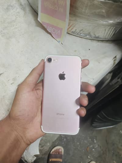 i phon 7 10/10 32 gb bai pass hy bss