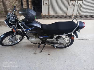 Suzuki 150 TOTAL GENUINE LOW MILEAGE