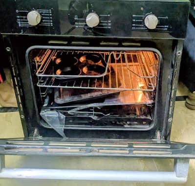 Canon Gas & Electric dual oven brand new condition