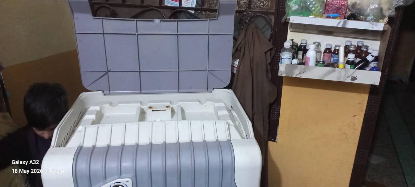 room colar 1