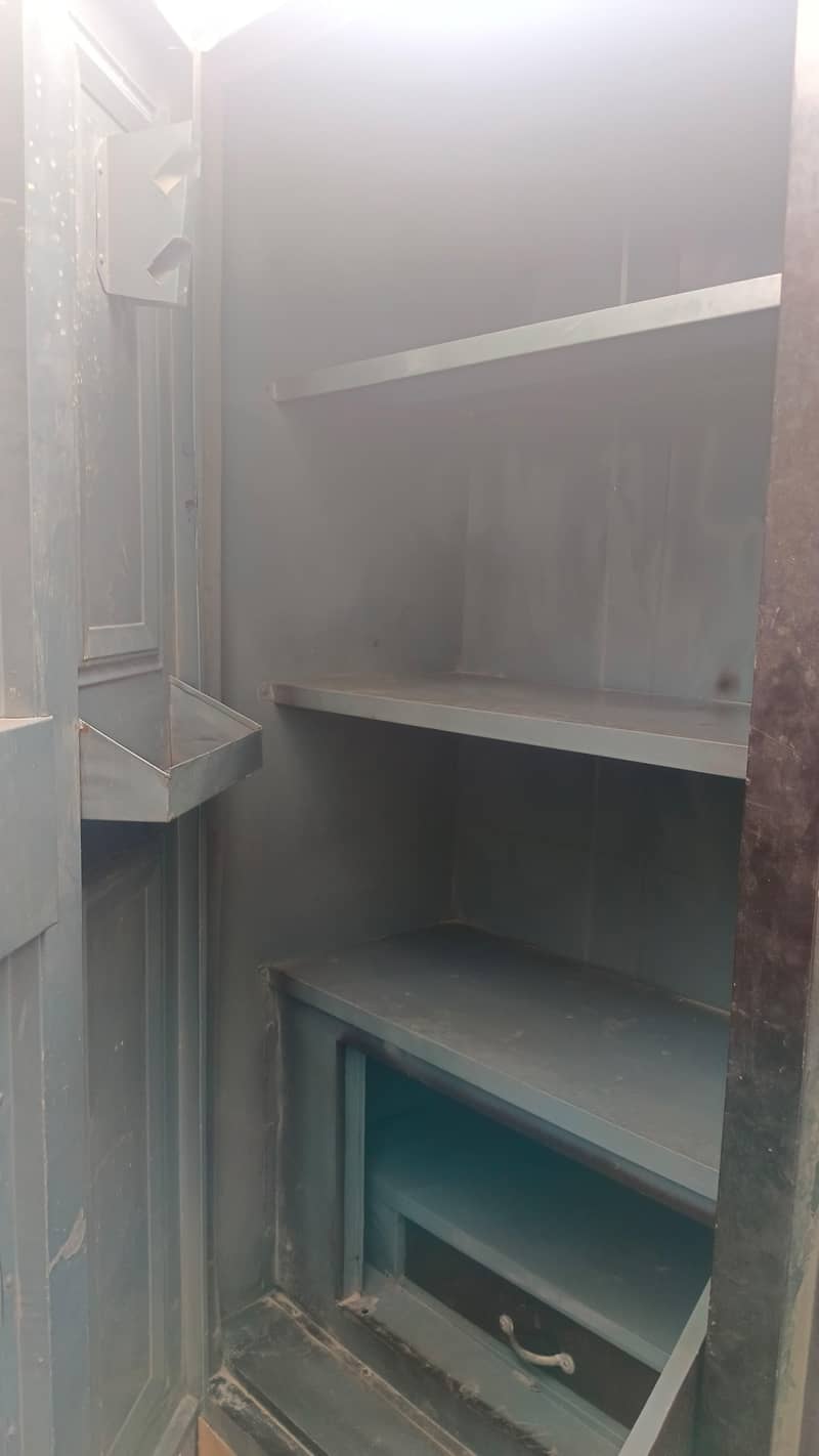 cupboard 1