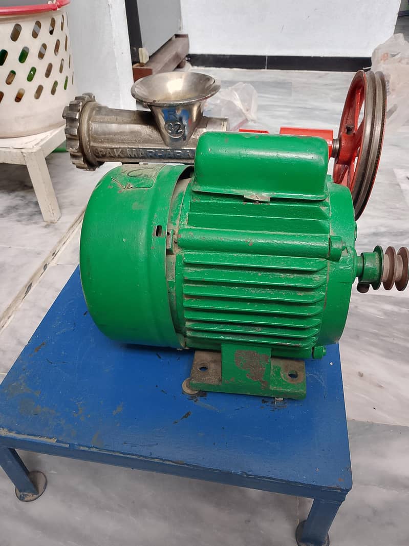 Meat machine (qeema machine) 4