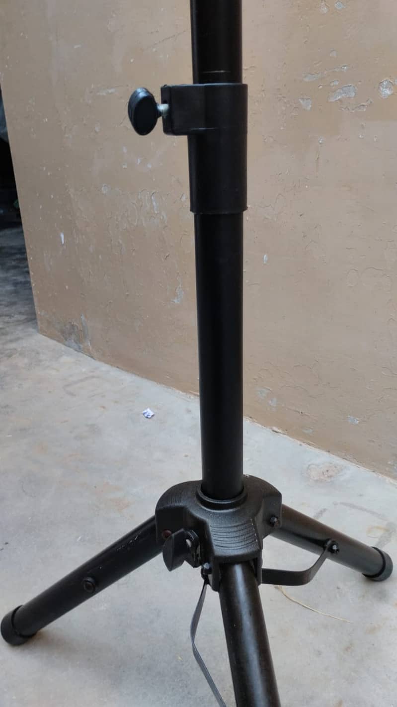 Audionic speaker stand 5