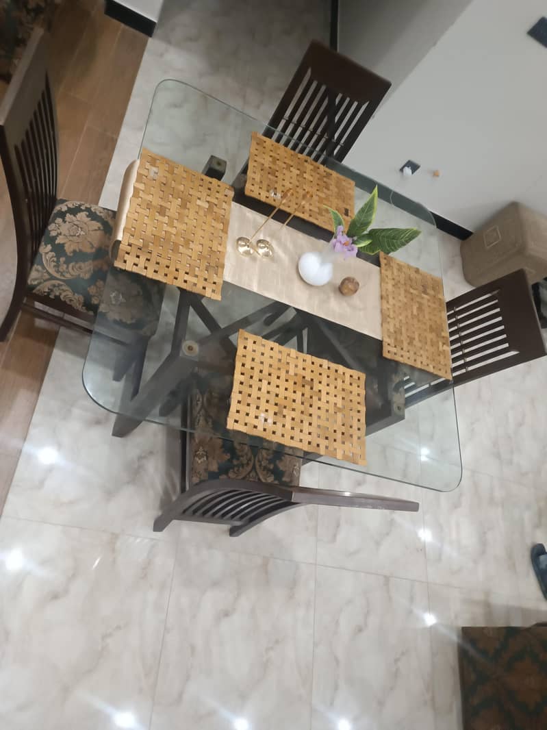 Dinning Table 3
