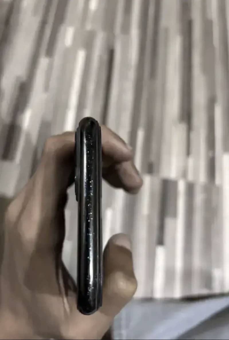 Iphone 11 Pro Max 4