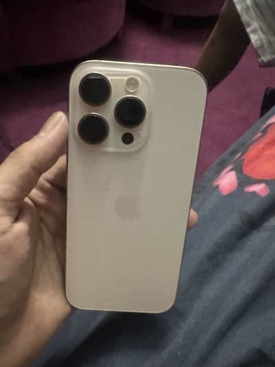 iPhone 16 pro 256 gb golden ultrawatch iCloud