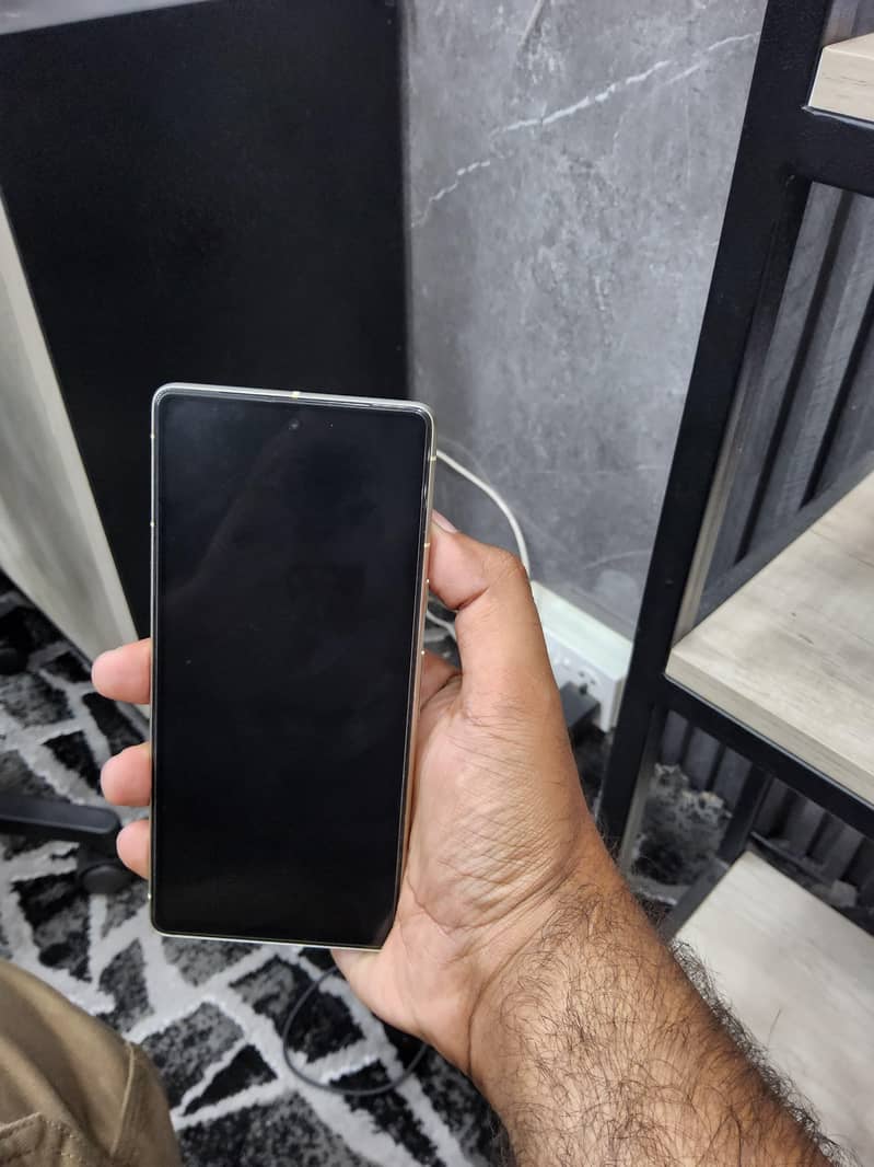 Google pixel 7 2