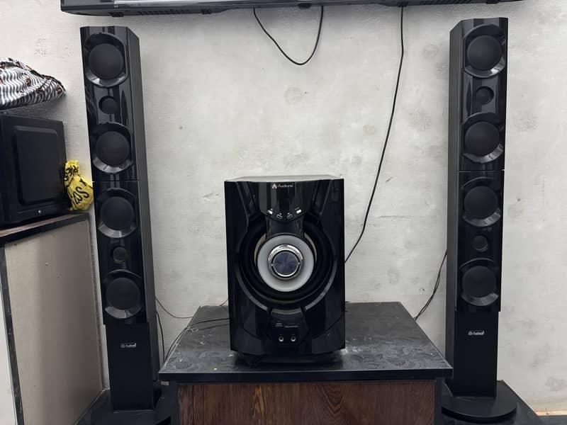 Audionic speaker model RB-110 0
