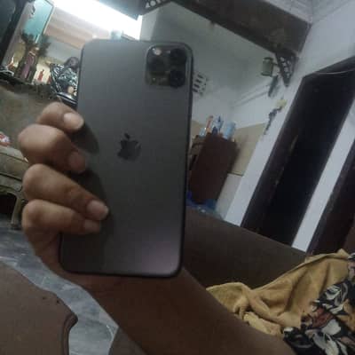 Iphone11 pro max 256 gb nonpta 9/10