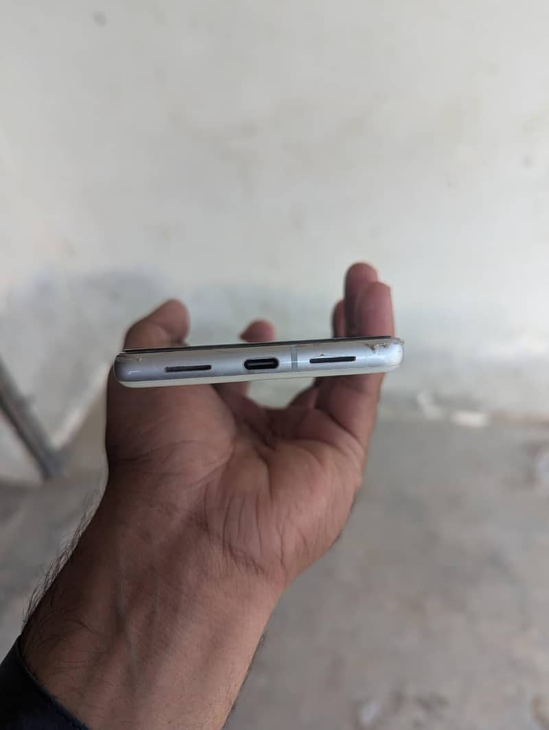 Google pixel 7 3