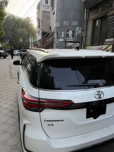 Toyota Fortuner 03136515951