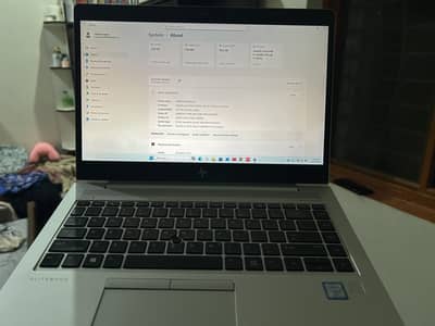 Core i5 8 Gen 840G