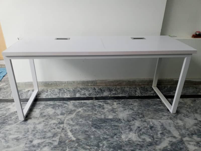 workstation table 0