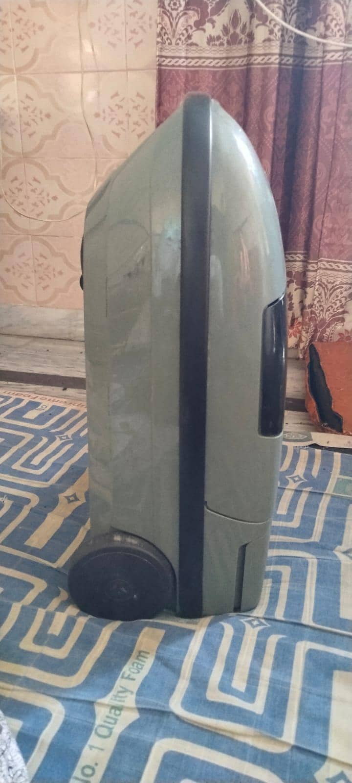 vacuum cleaner 1