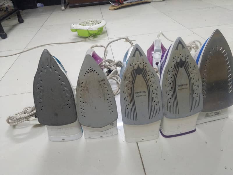 PHILIPS iron 4
