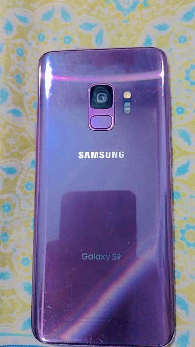 SAMSUNG Galaxy S9