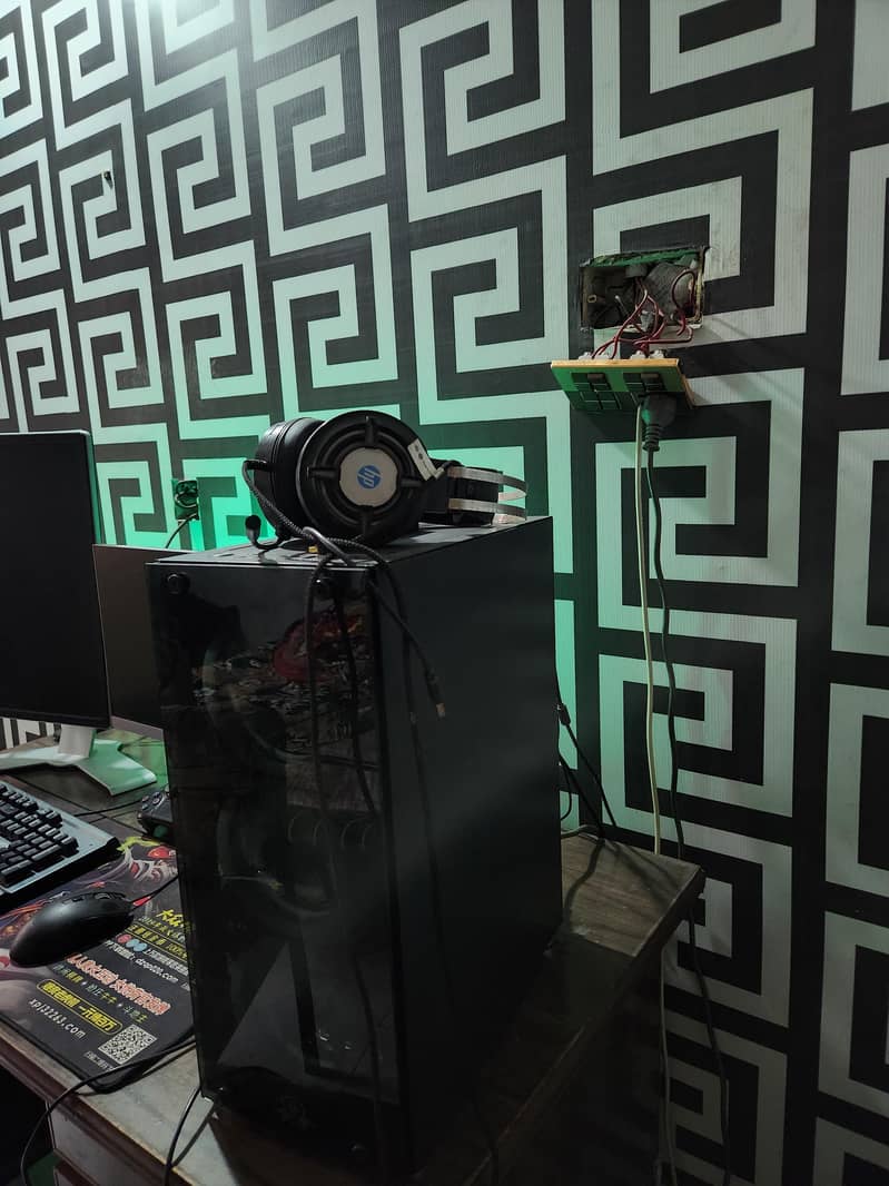 RGB PC Casing 7