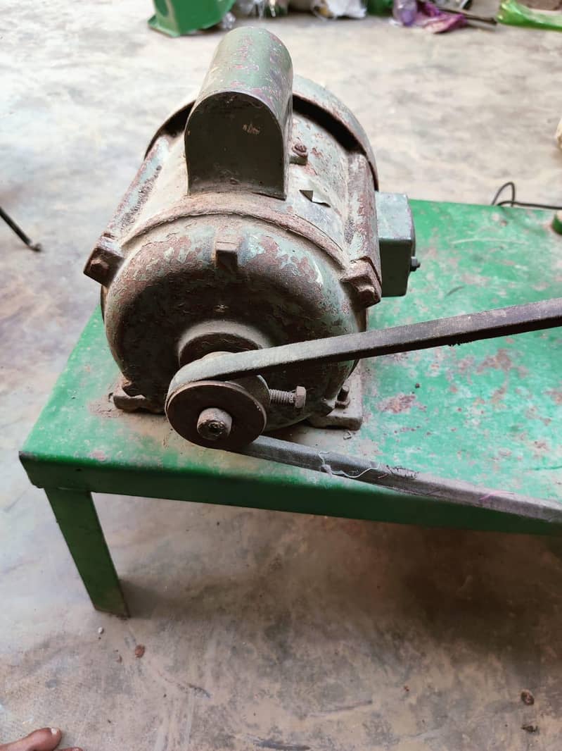 meat grinder 4
