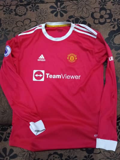 Manchester united original Ronaldo jersey (Large size)