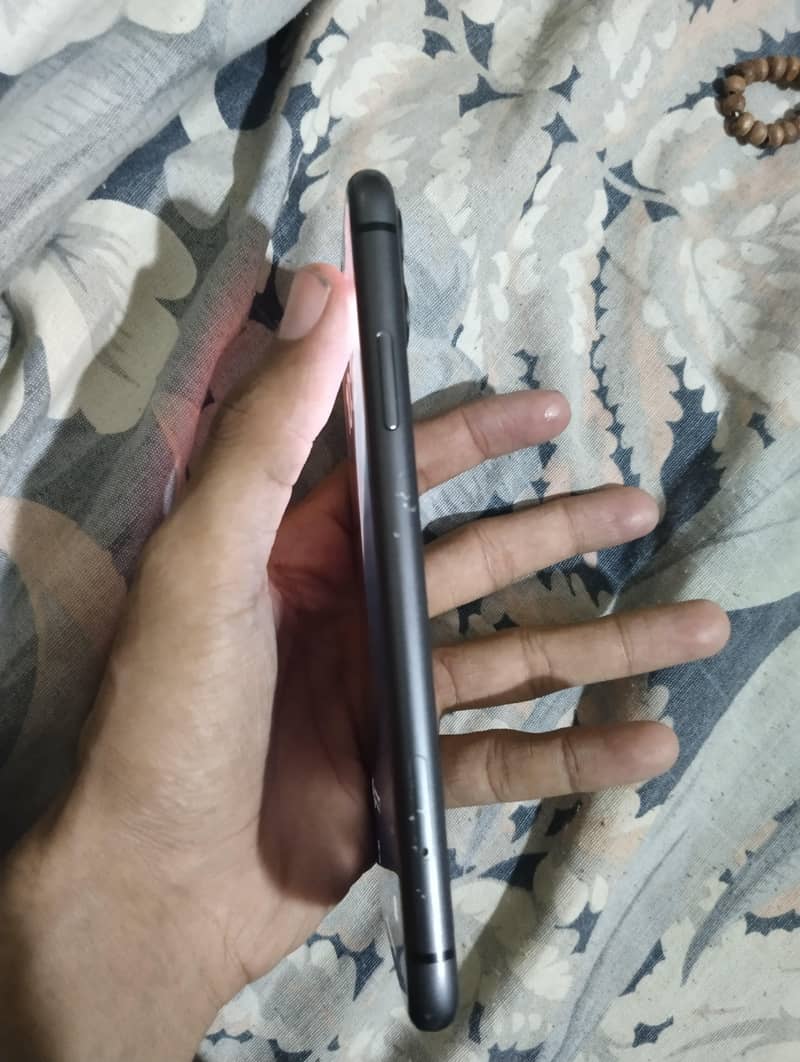 Iphone 11 jv 4