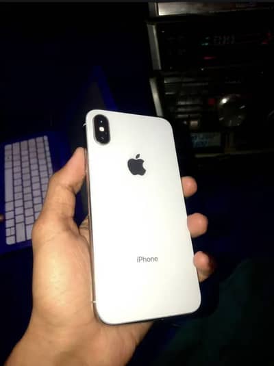 iPhone X available