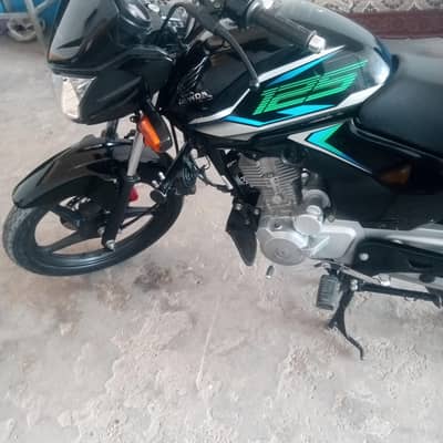 Honda cb 125 f