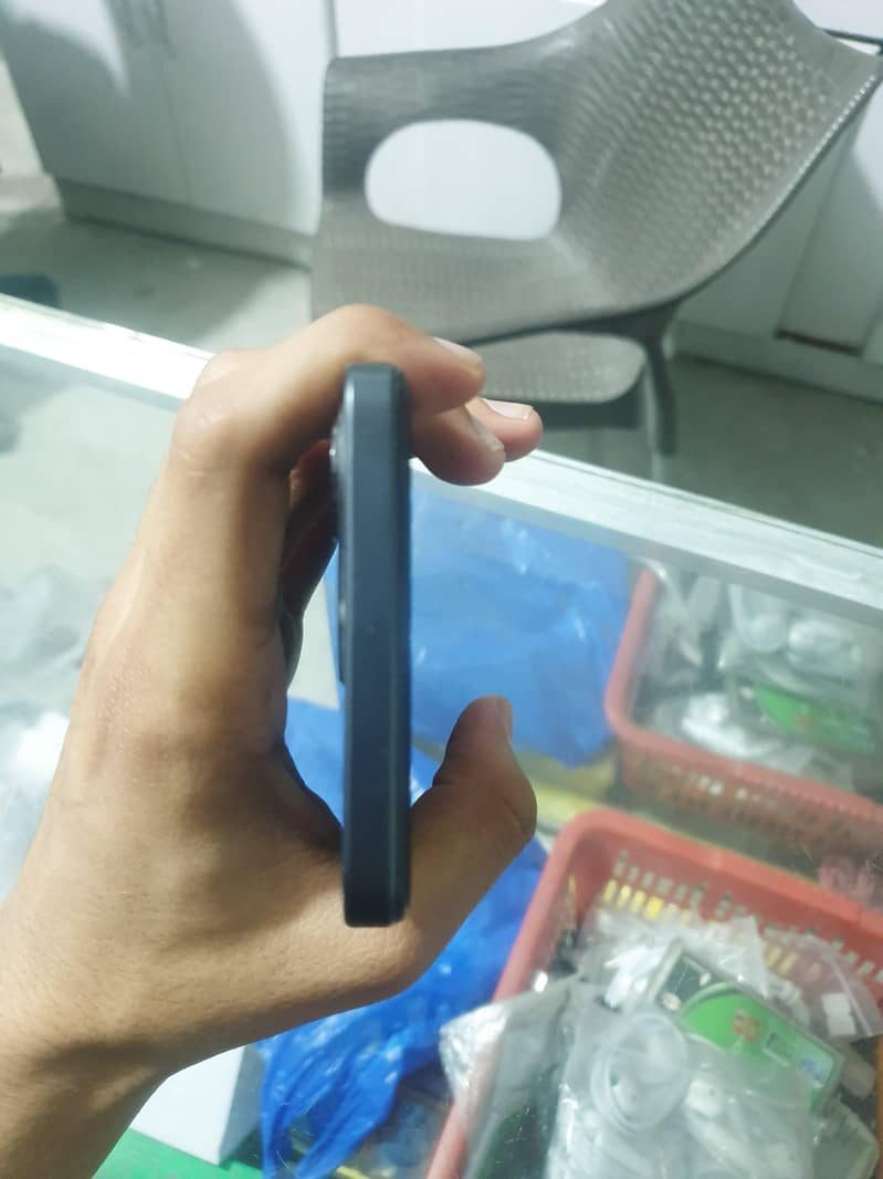 Realme Note 70 4