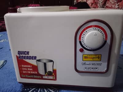 knidding machine ( atta ghondne ka machine)