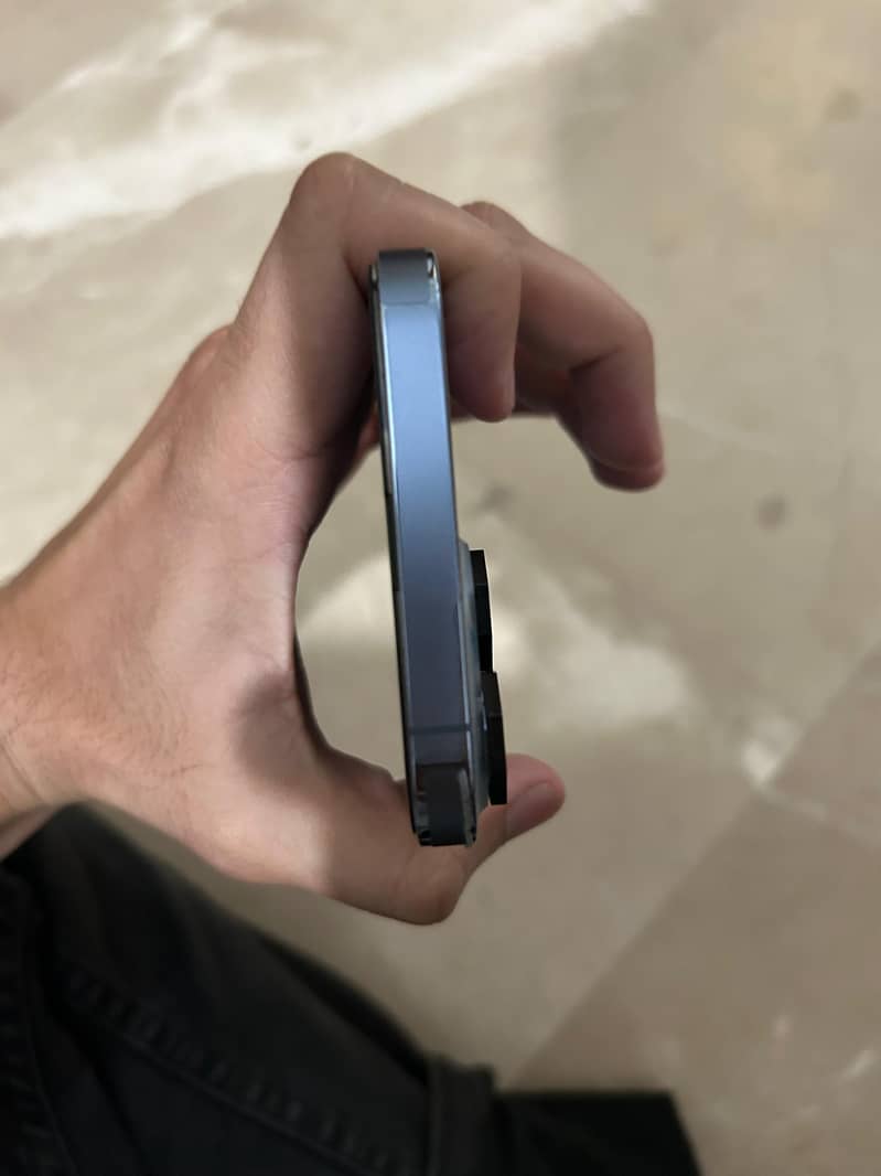 iPhone 4