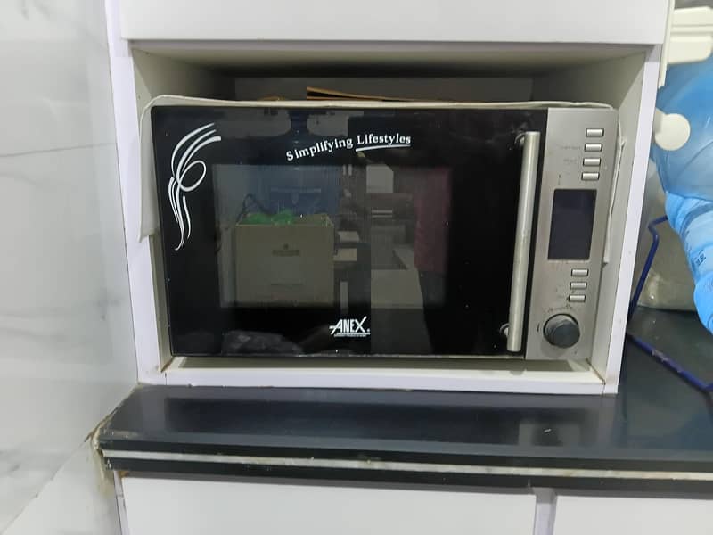 microwave oven 2