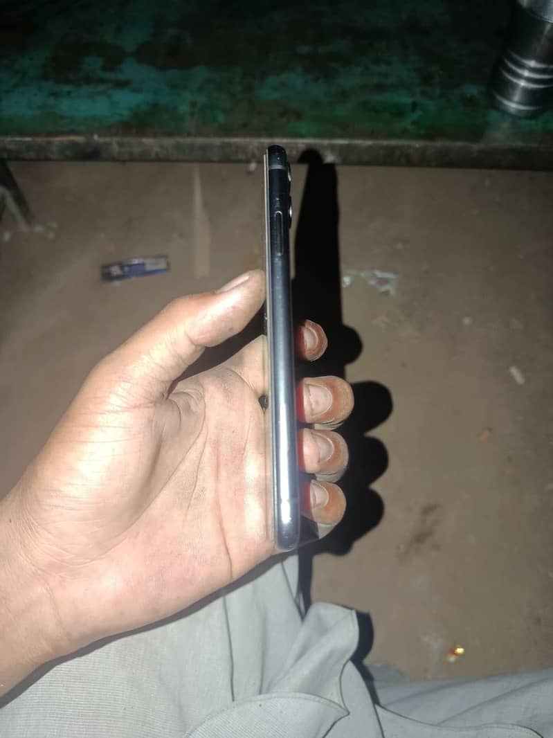 iphone 11 4