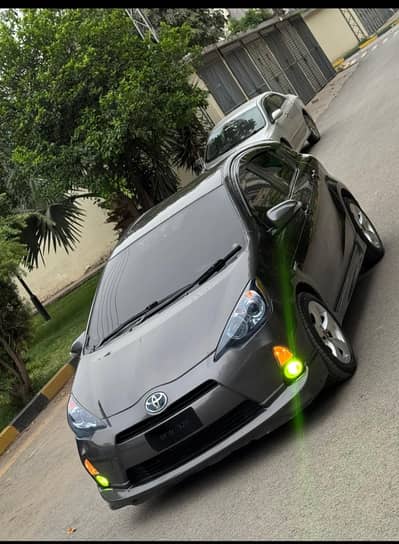 2013 model aqua 16 imprt