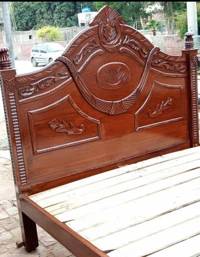 wooden bed set