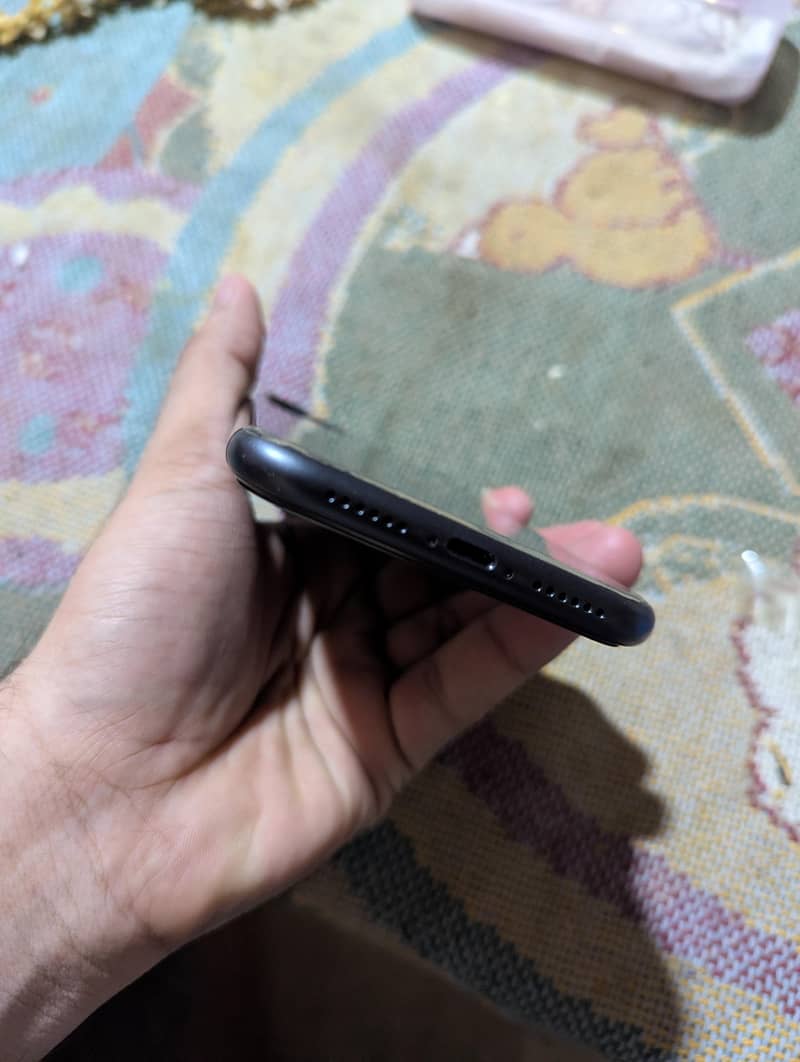 iphone 11 3
