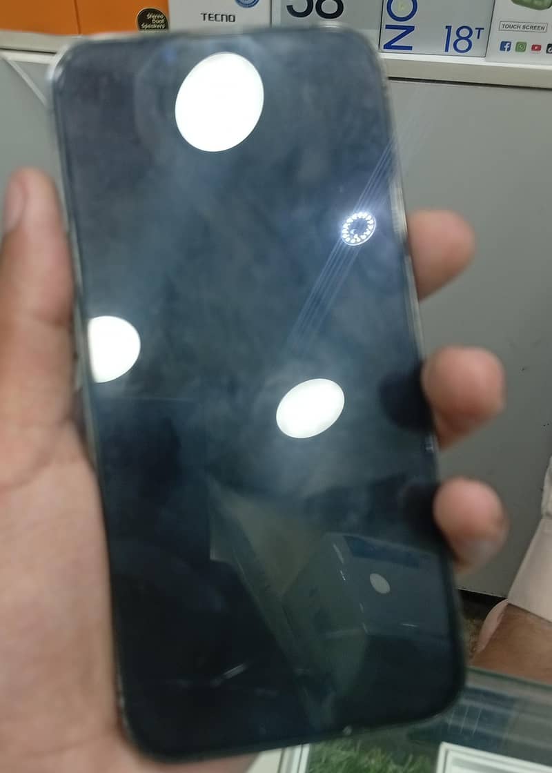 iPhone 13pro panel chnge 1