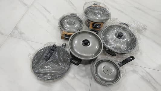 17 piece Non Stick ,Cookware set , brand new