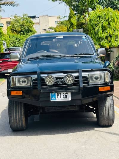 Toyota Surf jeep limited edition