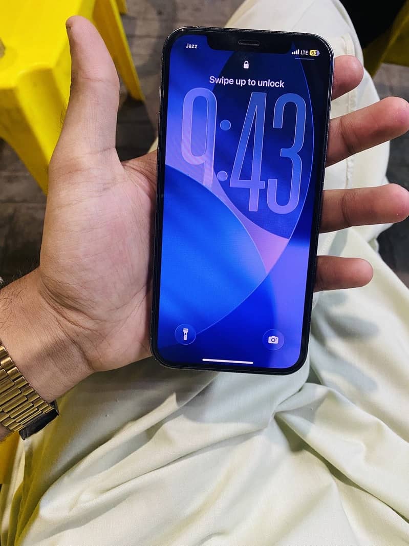 iphone 12 pro 1