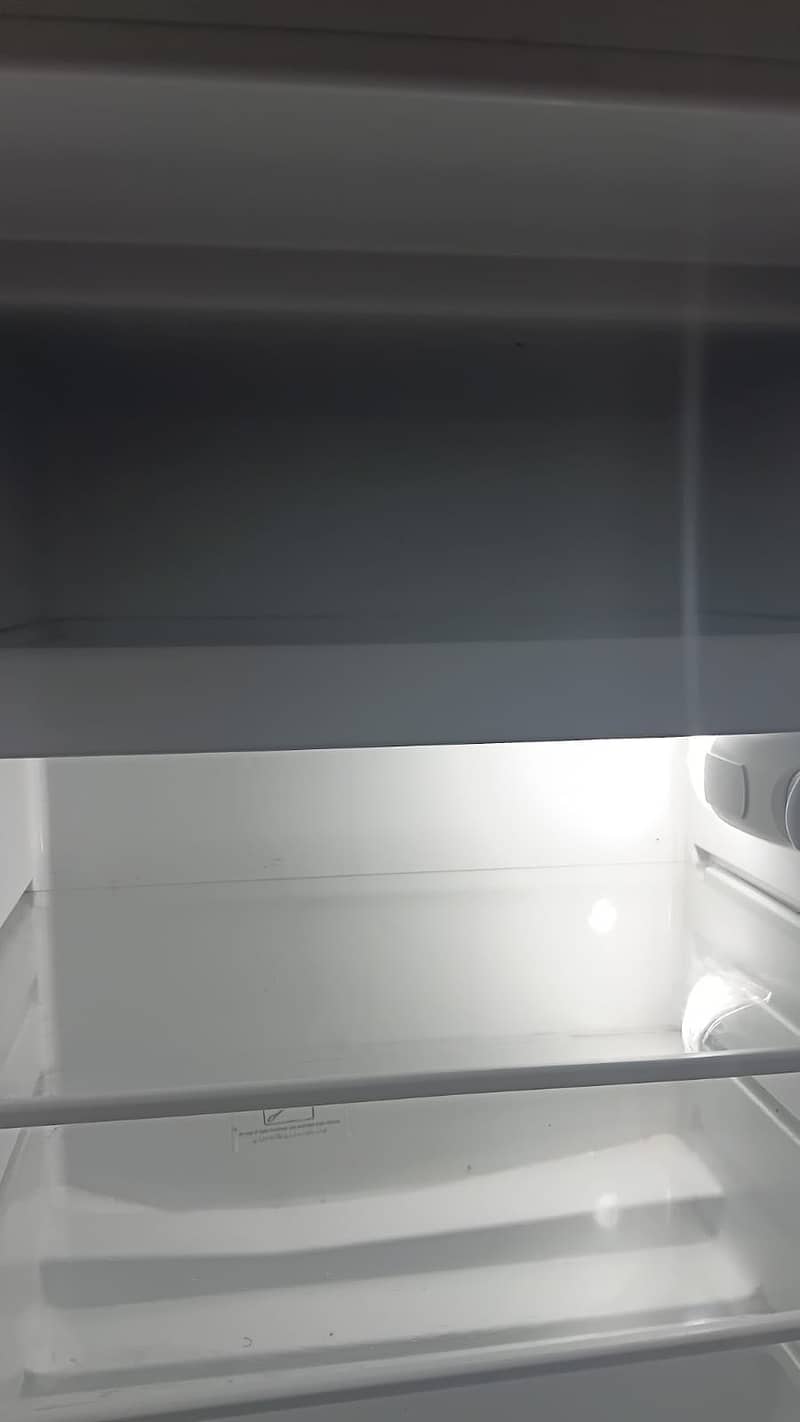 mini fridge 4