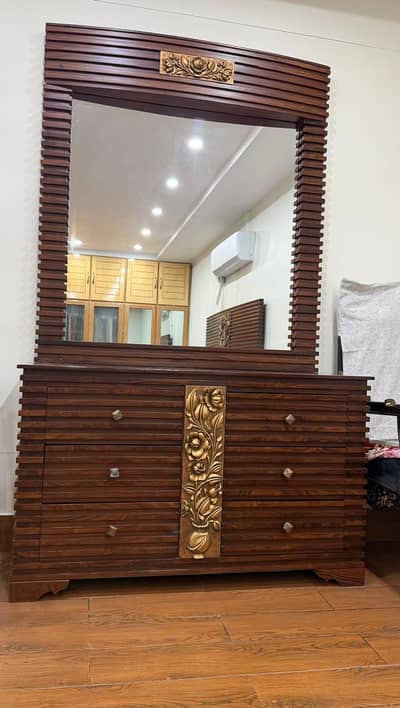 Pure Wood Bed