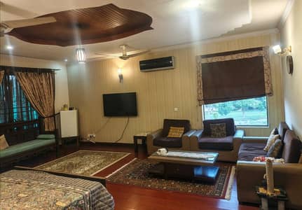 Good 2 Kanal House For sale In EME Society - Block J