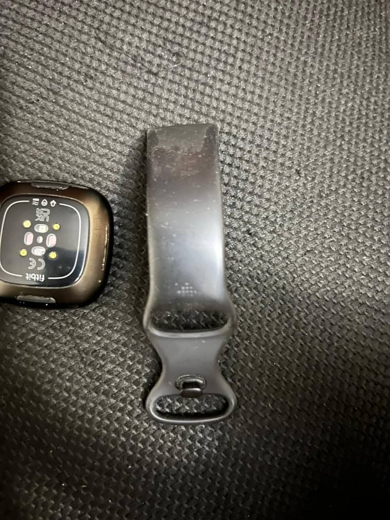 fitbit versa 3 2