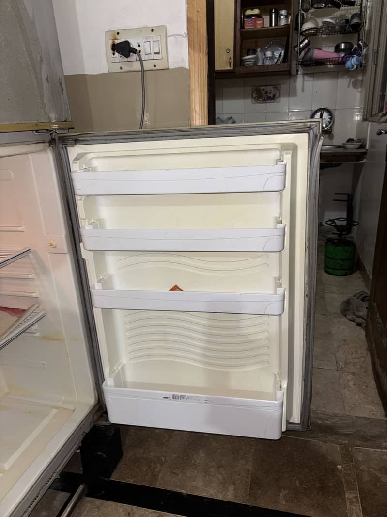 Fridge good condition 0