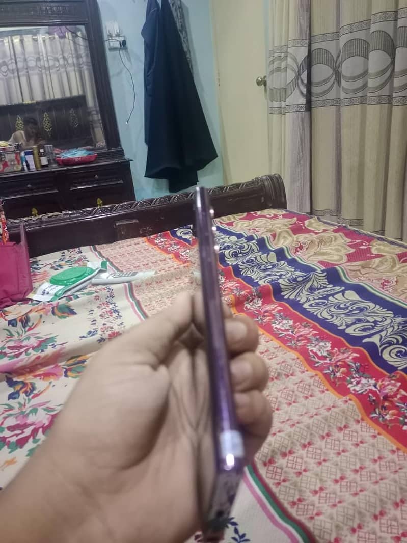 Only mobile 4
