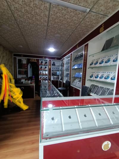 acrylic Racks & 4 counter For sale