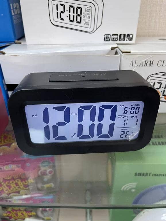 Rechargeable Digital Clock with backlight 0