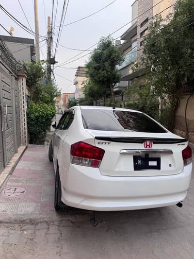 9//10 honda city